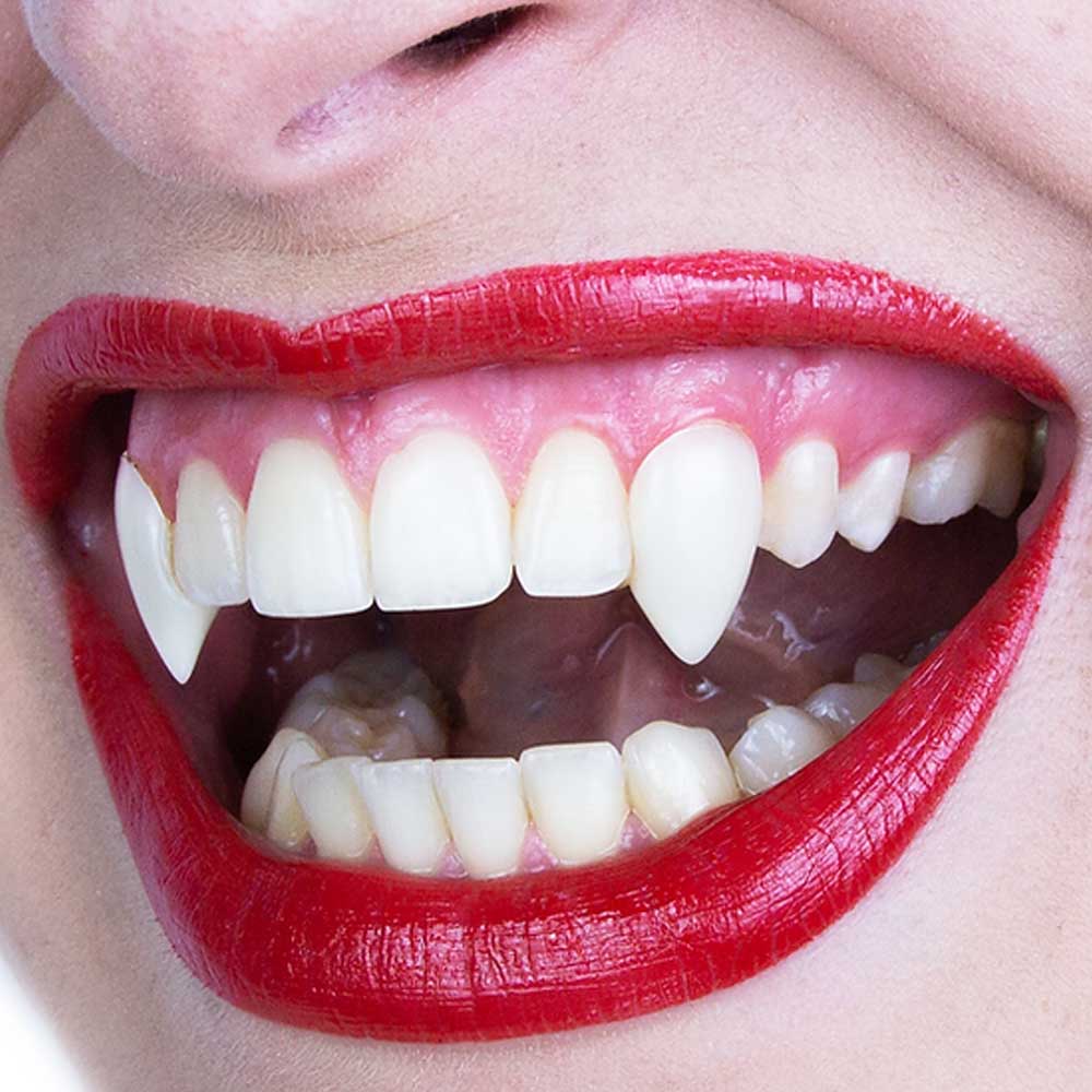 Scarecrow - Small Deluxe Custom Fangs - White